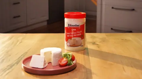 Kaanlar Çiftlik Peynir Kampanyası videosundan bir kare