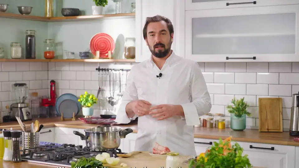 MasterChef Metin Yavuz ile çekilen tarif videosundan bir kare